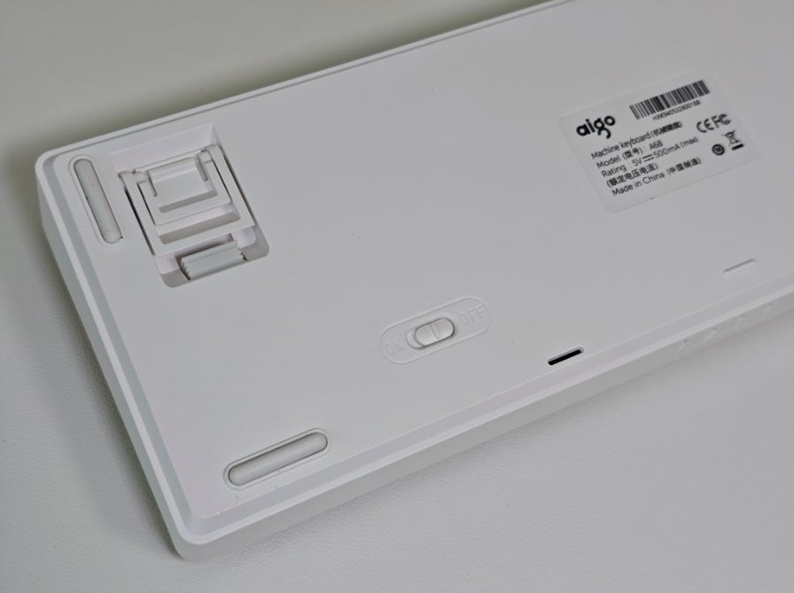 AIGO A68 Tri-Mode 65% Mechanical Keyboard | Hot-Swappable Gateron Yellow Switches | USB Type-C | PBT Keycaps – Coffee Brown